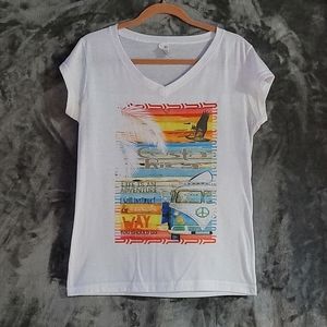 🍀 XL Costa Rica Cotton White V-Neck Graphic Tee